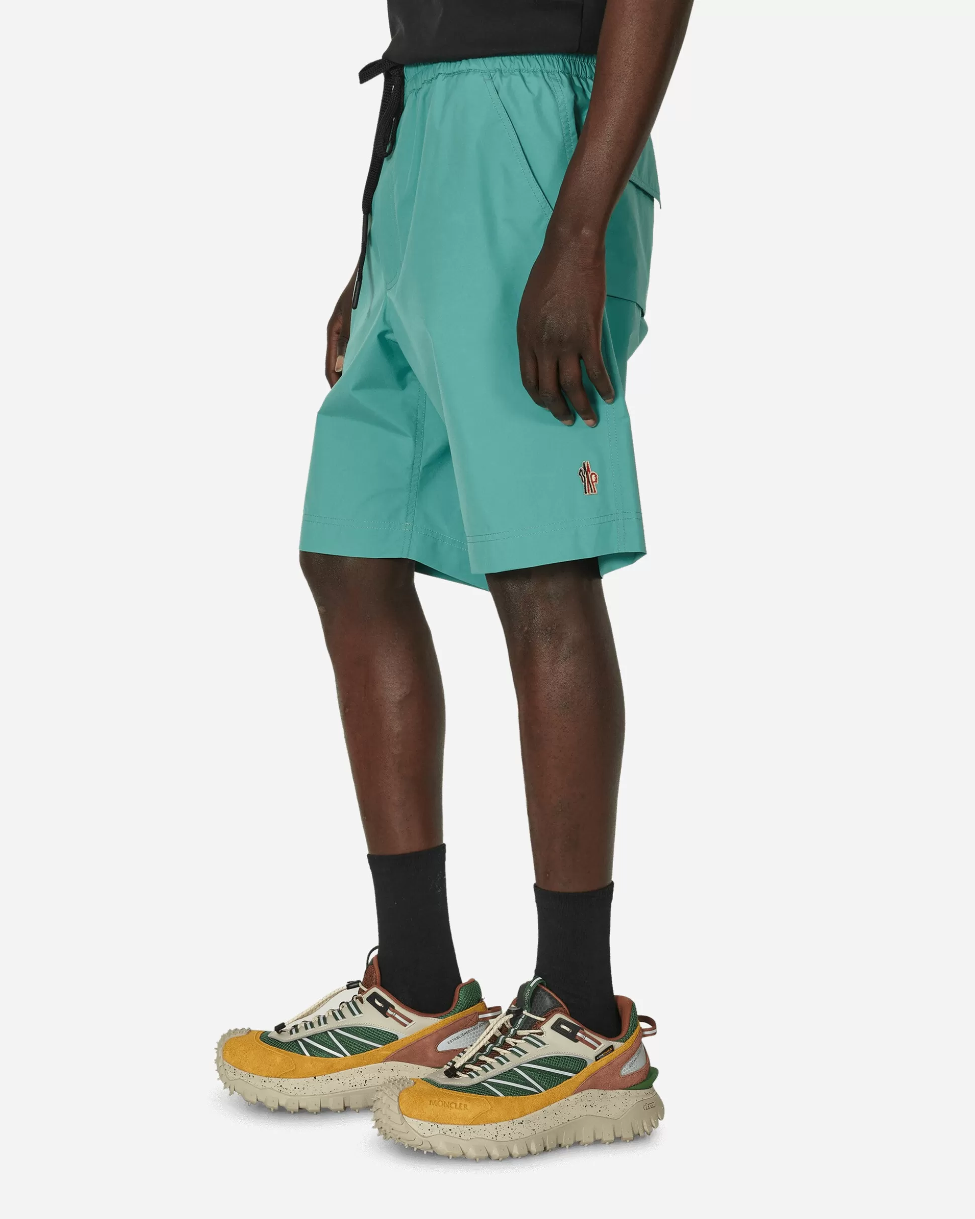 Moncler Grenoble Day-Namic Shorts Teal Outlet