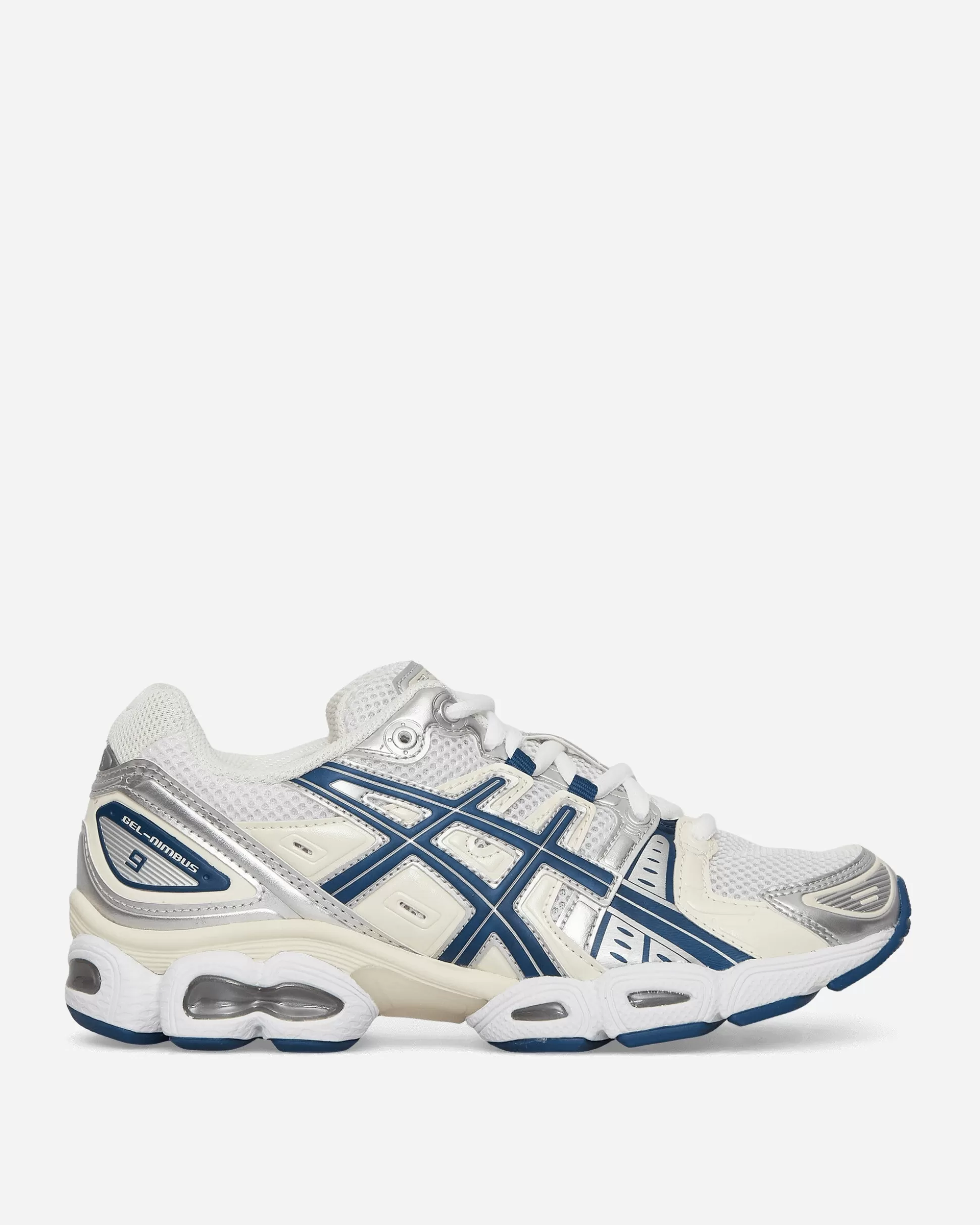 Asics Women's GEL-Nimbus 9 Sneakers White / Light Indigo Online